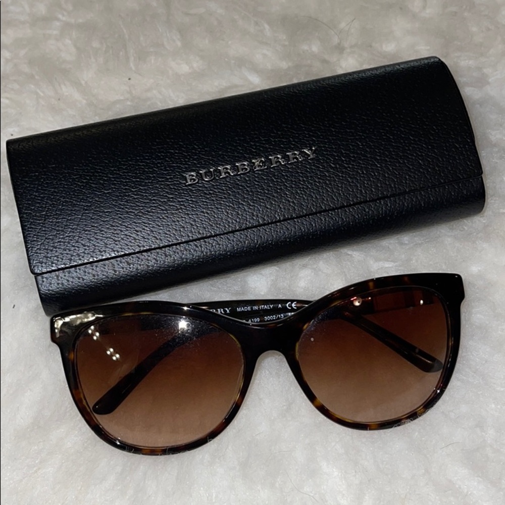 Burberry Sunglasses